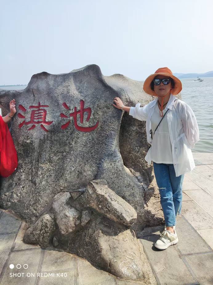 说明: D:\2024年工作\2024年秋期\网页更新\张毅.jpg