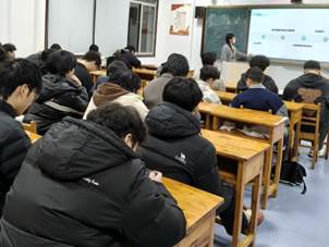 599de6f1ca7bb1c15759bd1937df7eb6